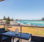 Shoreline 7 with 180 degree water views - Accommodation Port Hedland