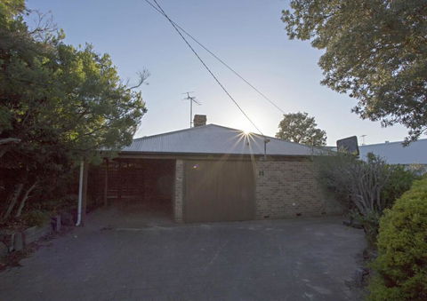 LOCKINGTON - Accommodation Port Hedland 2