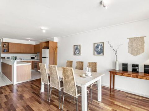 APARTMENT 23 PACIFIC APARTMENTS Sit On The Deck & Soak In The View - Accommodation Port Hedland 6