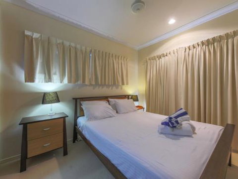 TROPSVILLA At PALM COVE - Accommodation Port Hedland 2