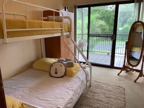 Lakehouse On Oxley - Accommodation Port Hedland 6