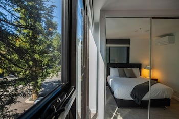 Accommodate Canberra Midnight Apartments - Accommodation Port Hedland 3