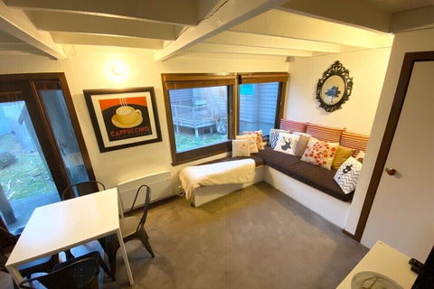 Alpine Retreat - Accommodation Port Hedland 4