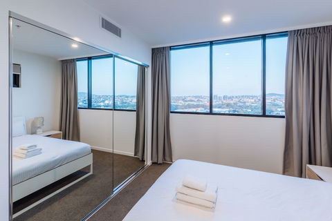 Airtrip Apartments On Deshon St - Accommodation Port Hedland 4