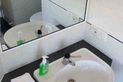 Affordable Unit Minutes To The Heart Of Surfers Paradise - Accommodation Port Hedland 6