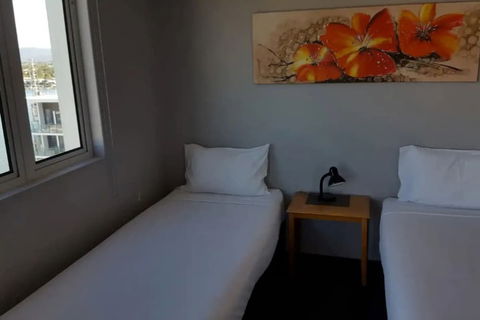 Affordable Unit Minutes To The Heart Of Surfers Paradise - Accommodation Port Hedland 5