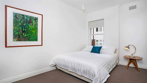 Modern Apartment With Sydneys Finest Views CP308 - Accommodation Port Hedland 4