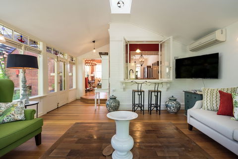 The Eaglehawk Country House Hotel Maldon - Accommodation Port Hedland 5