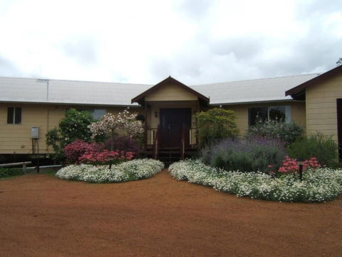 Shambhala Guesthouse - Accommodation Port Hedland 1