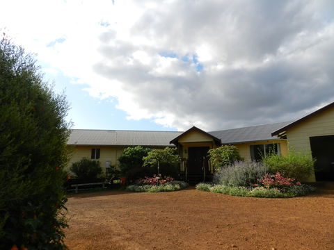 Shambhala Guesthouse - Accommodation Port Hedland 0