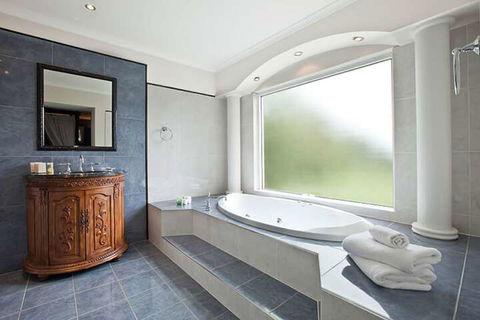 The Castle On Tamborine - Accommodation Port Hedland 6