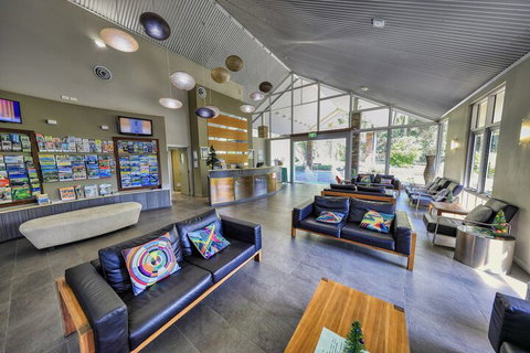 Paradise Palms - Accommodation Port Hedland 7
