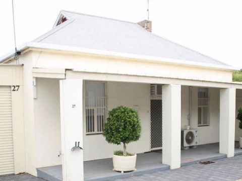 Squatters Cottage - Accommodation Port Hedland 3
