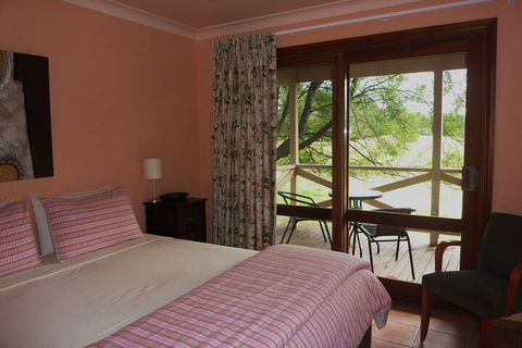 Madison's Mountain Retreat - Accommodation Port Hedland 5