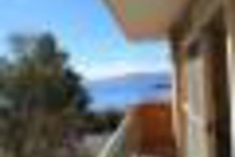 Twin Seasons 5 Deluxe Holiday Apartment - Accommodation Port Hedland 7