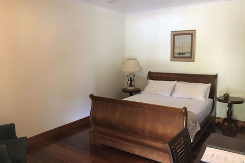 Daintree Manor Bed & Breakfast - Accommodation Port Hedland 2