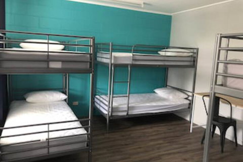 Reef Backpackers - Accommodation Port Hedland 0