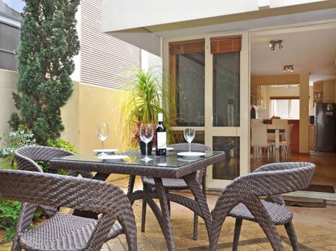 Park Vista Executive Townhouses - Accommodation Port Hedland 2