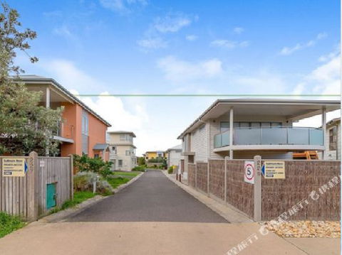 Fabulous Townhouse At The Famous Smiths Beach - Accommodation Port Hedland 4