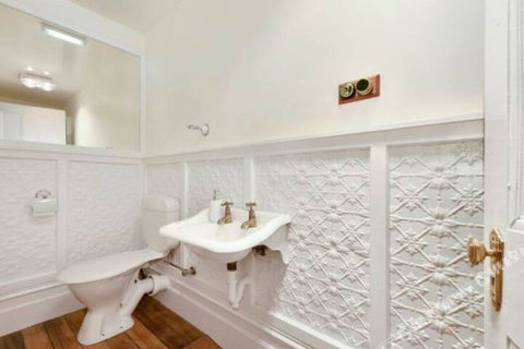 Rose Garden Spacious Family Home Near CBD - Accommodation Port Hedland 2