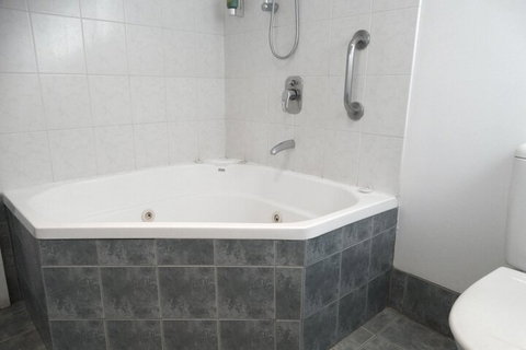 MAS Country Colonial Motor Inn - Accommodation Port Hedland 6