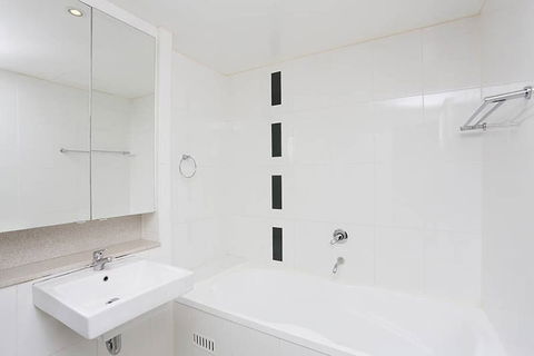 B08-darling Harbour Studio - Accommodation Port Hedland 4