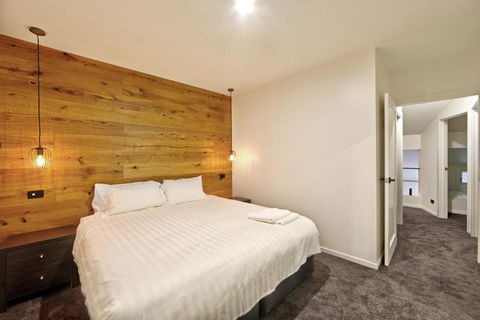 Snow Ski Apartments 32 - Accommodation Port Hedland 2