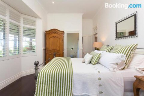 Sunrise At Sanquar Noosa Hinterland - Accommodation Port Hedland 0