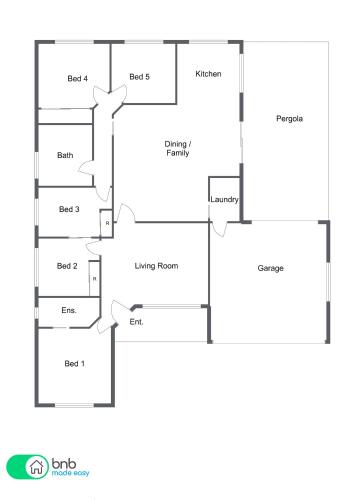 Roselawn Entertainer Large & Luxurious Sleeps 12 - Accommodation Port Hedland 1