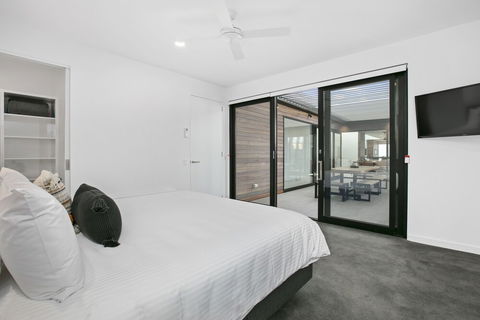 Apollo Bay Beach House - Accommodation Port Hedland 3
