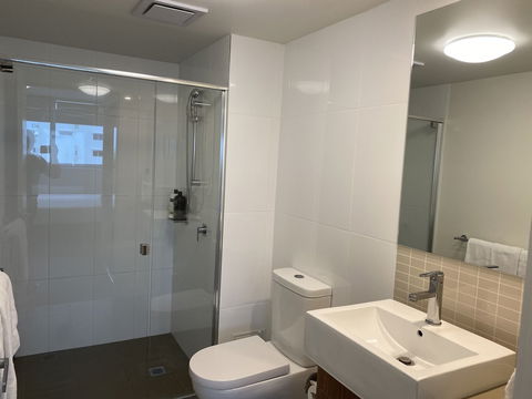 Airtrip Apartments On River Street - Accommodation Port Hedland 3