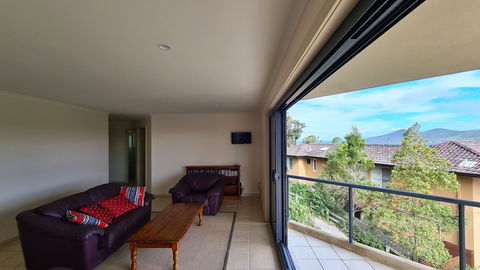 A Vista Townhouse 1 - Accommodation Port Hedland 2