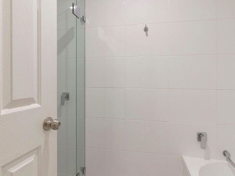 Across The Road From The Beach! - Accommodation Port Hedland 6