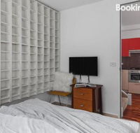 Heart of Sandringham Apartment by Ready Set Host - Accommodation Port Hedland