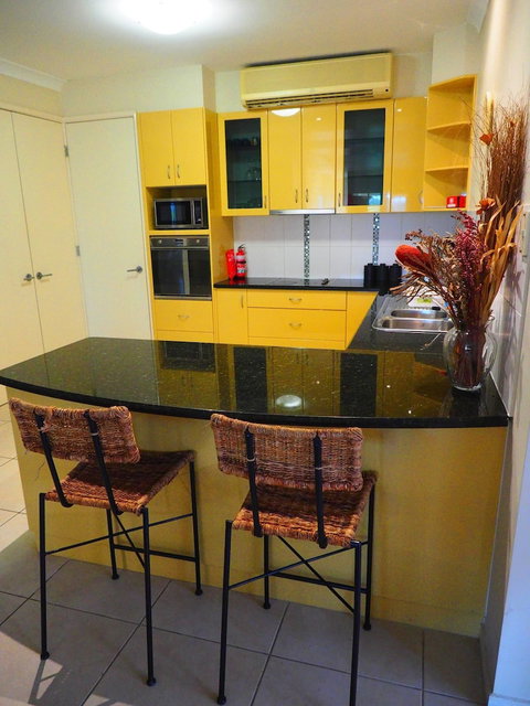 Master Suite With Private Entrance - Accommodation Port Hedland 4