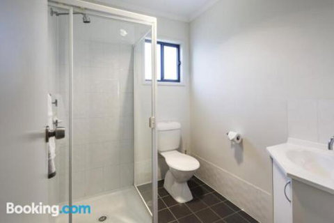 A One One Two At Island Beach - Accommodation Port Hedland 6