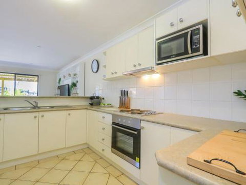 Denway House - Accommodation Port Hedland 3