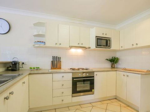 Denway House - Accommodation Port Hedland 4