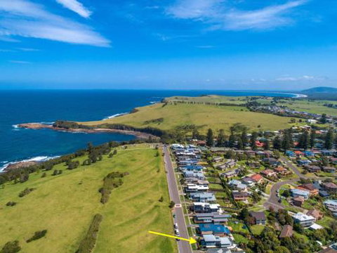 TASMAN DRIVE Gerringong 4pm Check Out Sundays - Accommodation Port Hedland 1