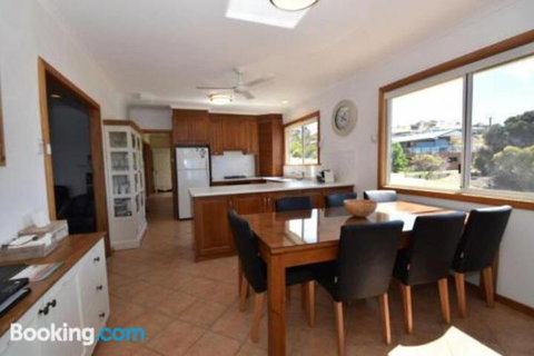 Miramar At Penneshaw KI - Accommodation Port Hedland 0