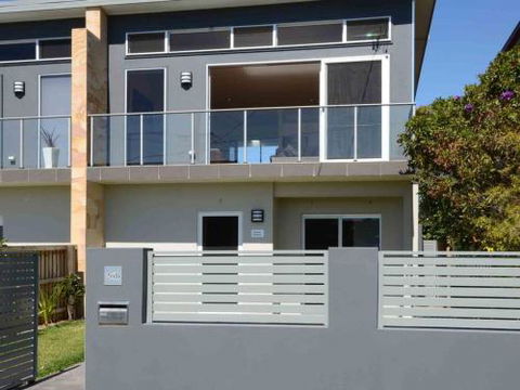 KIAMA SUNRISE Kiama & Surrounds 4pm Check Out Sundays - Accommodation Port Hedland 0