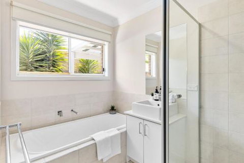 Rosebud Seaside Accommodation - Accommodation Port Hedland 5