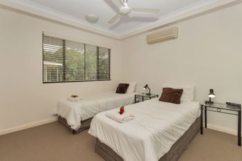 Oceansprey Beachfront Apartments - Accommodation Port Hedland 3