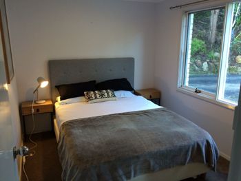 Quiet Rural Retreat With Spa - Accommodation Port Hedland 4