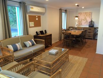 Quiet Rural Retreat With Spa - Accommodation Port Hedland 6
