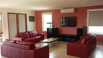 Holiday Makers - Accommodation Port Hedland 1