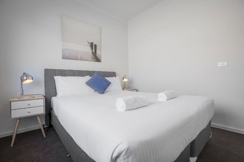 Big Family Fun@ 4 Bedrooms House In Point Cook - Accommodation Port Hedland 3