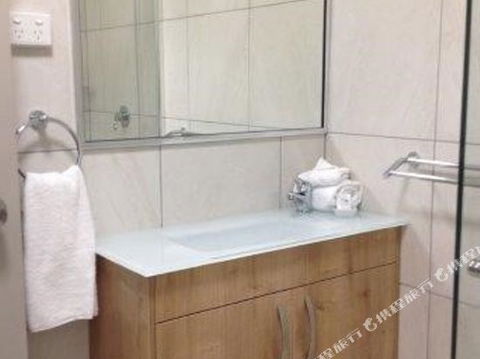 BEST WESTERN CASTLE LODGE MOTEL - Accommodation Port Hedland 3
