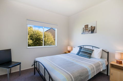 Julieanne - Accommodation Port Hedland 3