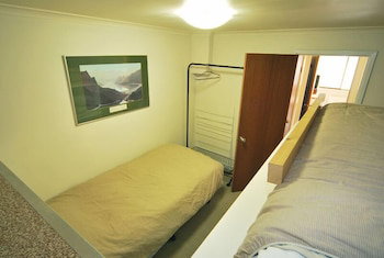 Lawlers 36A - Accommodation Port Hedland 6
